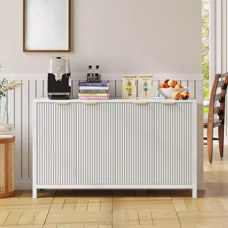 Meuble buffet cannelé de 55" avec rangement, table de bar à café en bois avec étagères réglables, console d'entrée, crédence moderne pour salon