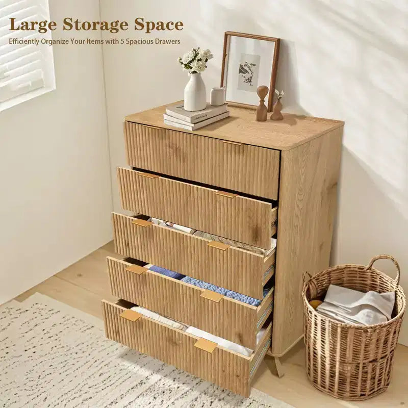 Commode à 5 tiroirs cannelés pour chambre à coucher, commode moderne de 119 cm de hauteur, organisateur de tiroirs en bois pour chambre à coucher, salon, couloir, entrée